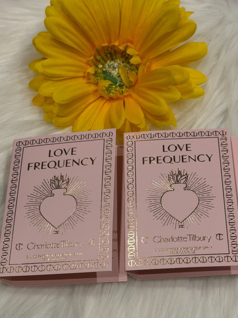 🎁5 For $25 New! Love Frequency Charlotte Tilbury Sample Spray Card 1.5 ml 2X